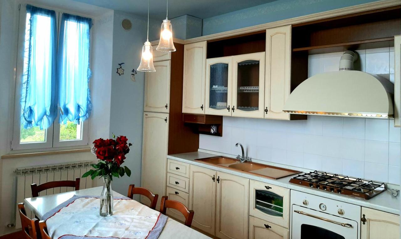 Bio Agriturismo Mare In Campagna Campofilone Екстер'єр фото